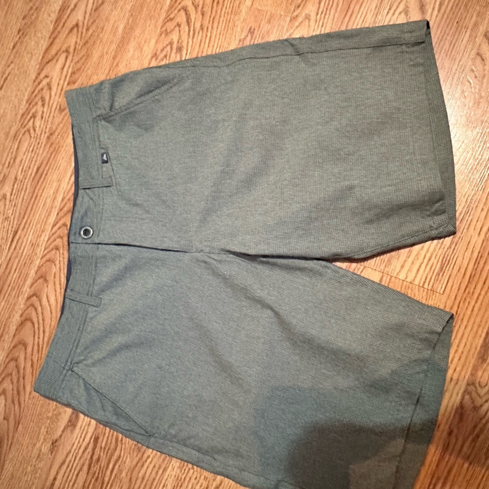 Men's Green and grey Shorts XL